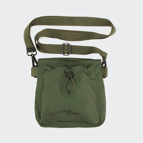Cloud7-Goodie-Bag-AKTIV-Olive-2-on-grey