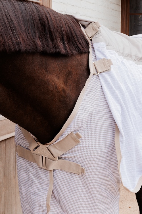 Kentucky-Horsewear-Fliegendecke-Comfort-beige-Brustverschluss