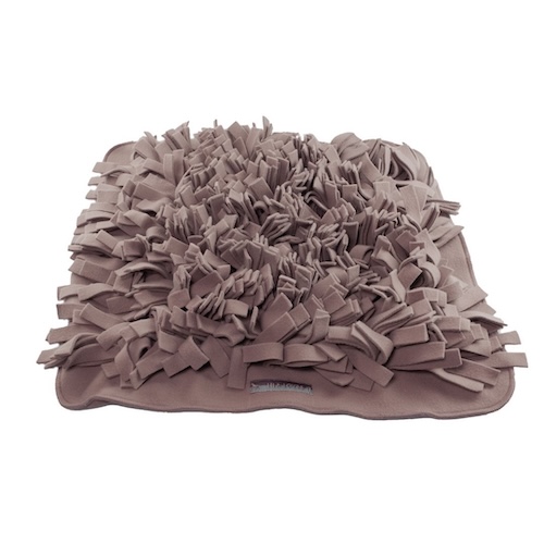 LILA-LOVES-IT-Schnueffelteppich